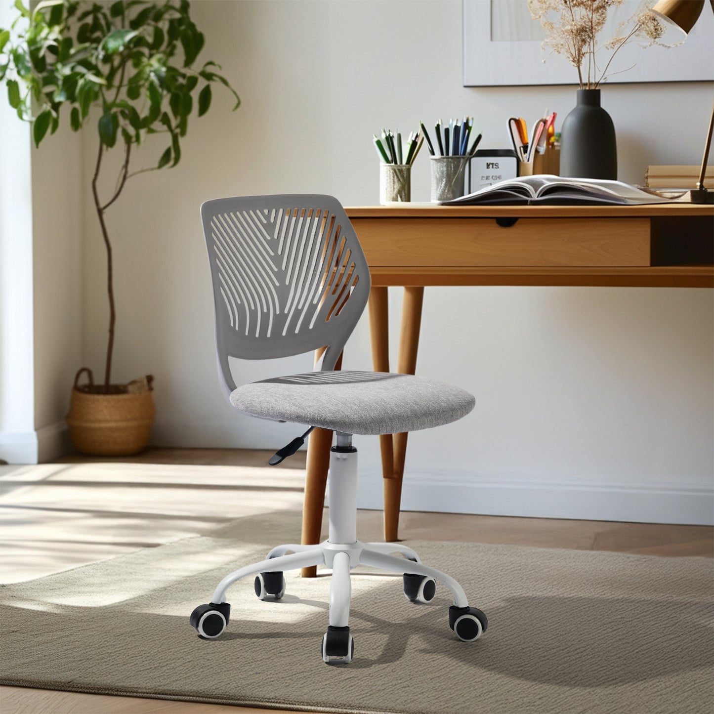 Carnation Verita Grey Office Chair, Grey